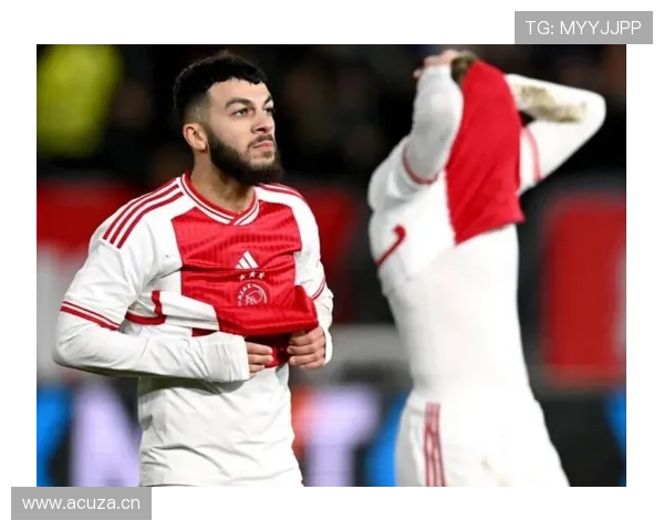 阿贾克斯争冠能力明显下降,球队赛季表现变化对荷兰联赛竞争格局带来影响 阿贾克斯争冠能力明显下降,球队赛季表现变化对荷兰联赛竞争格局带来影响