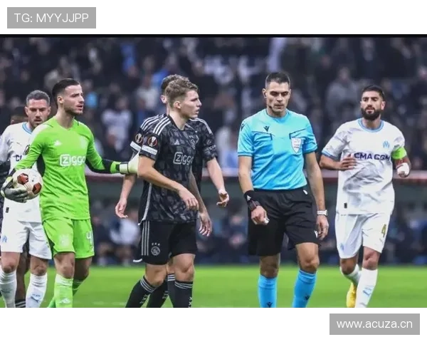 阿贾克斯欧战表现持续低迷,对赛季竞争格局带来阶段性变化 阿贾克斯欧战表现持续低迷,对赛季竞争格局带来阶段性变化